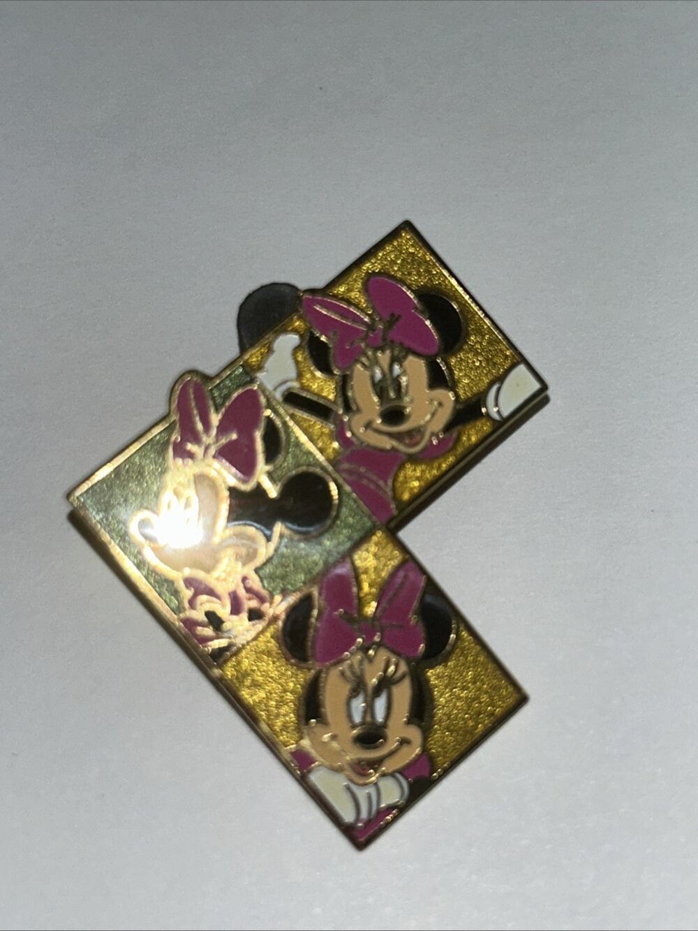 Disney Minnie Mouse Mystery Machine Series Pin WDW 2007